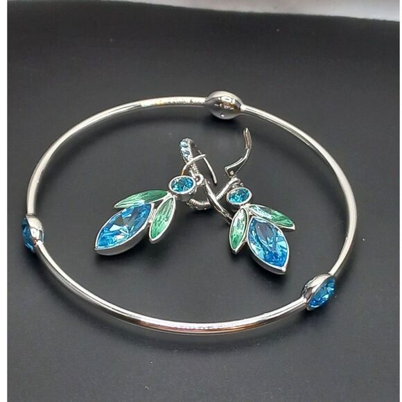 GIVENCHY & SWAROVSKI BLUE/GREEN Bracelet & Earrings - Picture 6 of 6